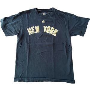 Derek Jeter #2 New York Yankees T-Shirt - Youth Size